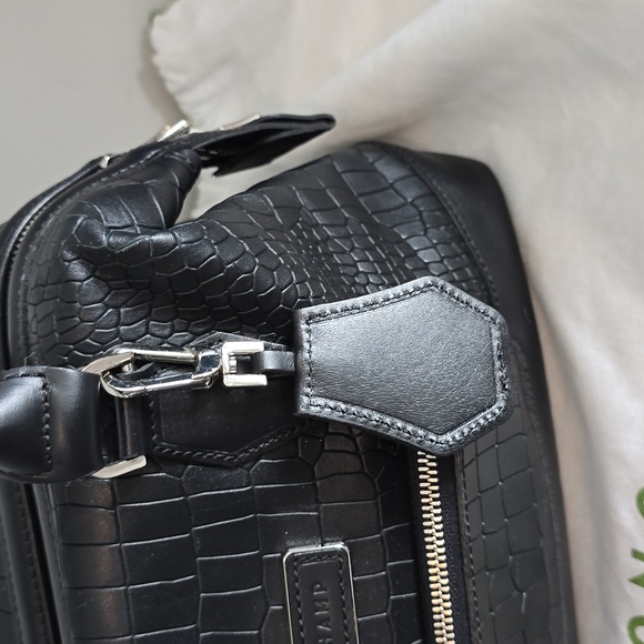 Longchamp Legende Leather Crocodile In Black - Picture 4 of 16